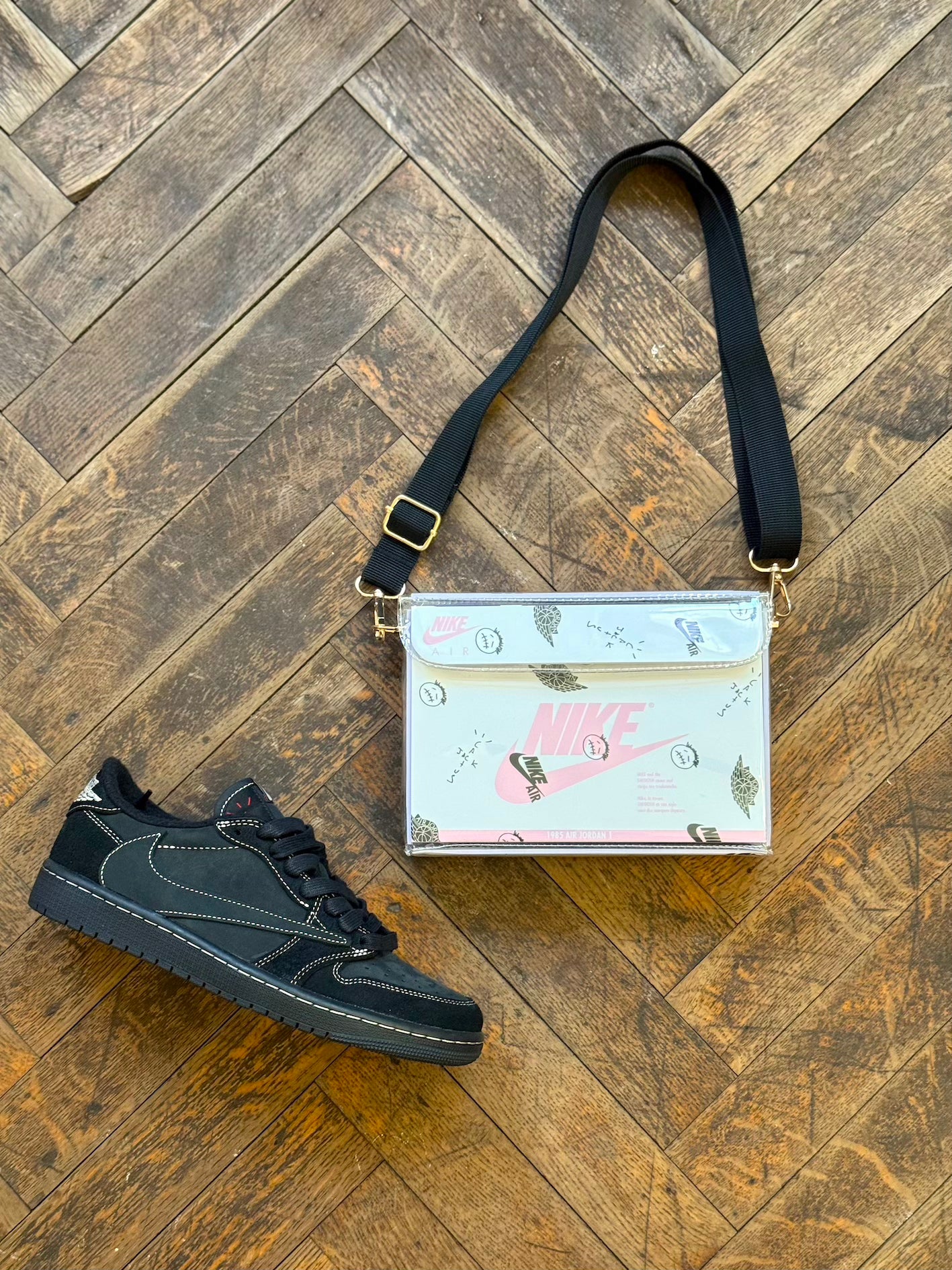 Custom Sneaker Box Bag - Nike x Travis Scott Pink