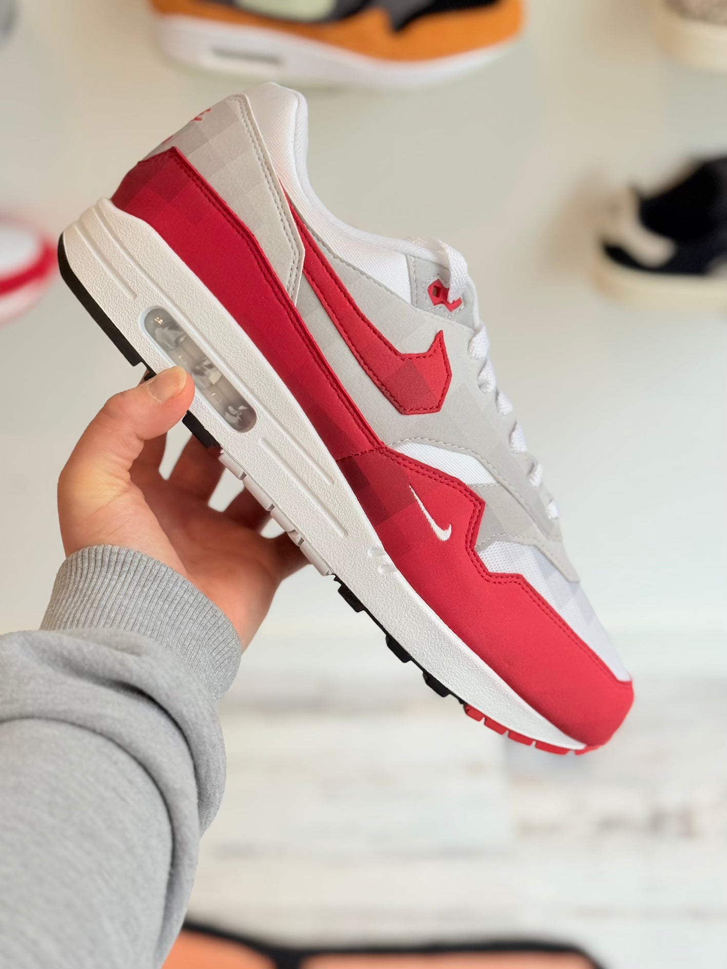 Nike Air Max 1 .SWOOSH Low Poly