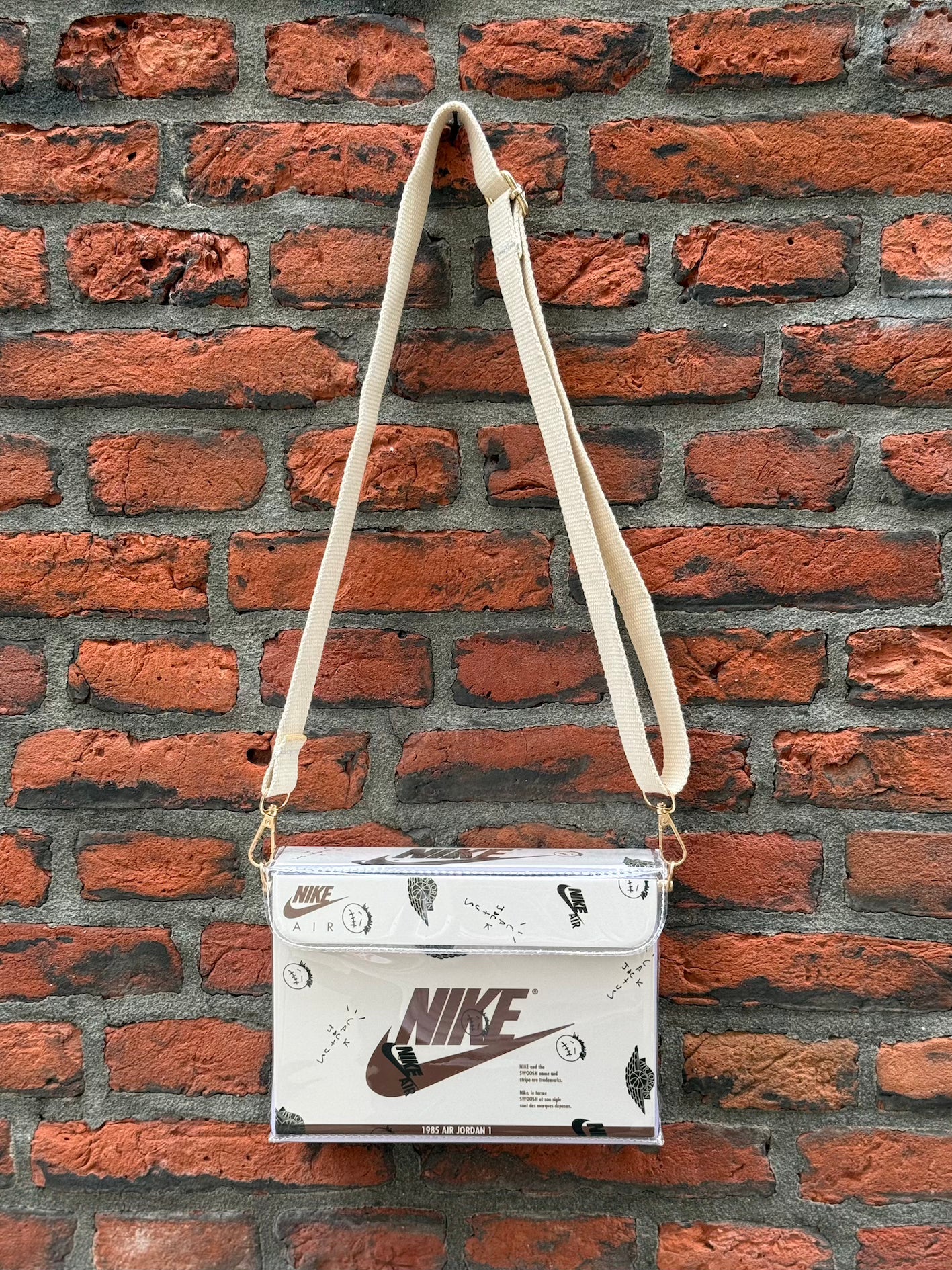 Custom Sneaker Box Bag - Nike Jordan x Travis Scott (Mocha)
