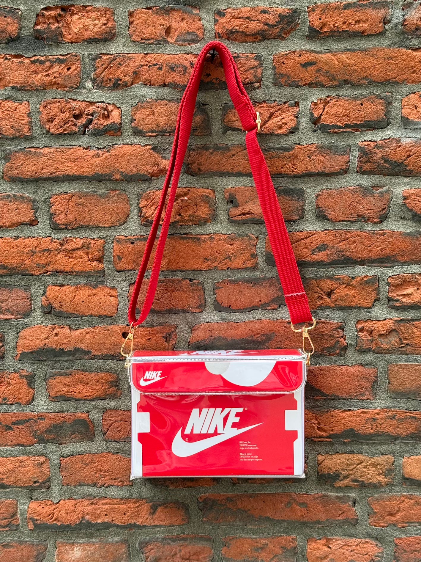 Sneaker Box Bag - Nike (Red)