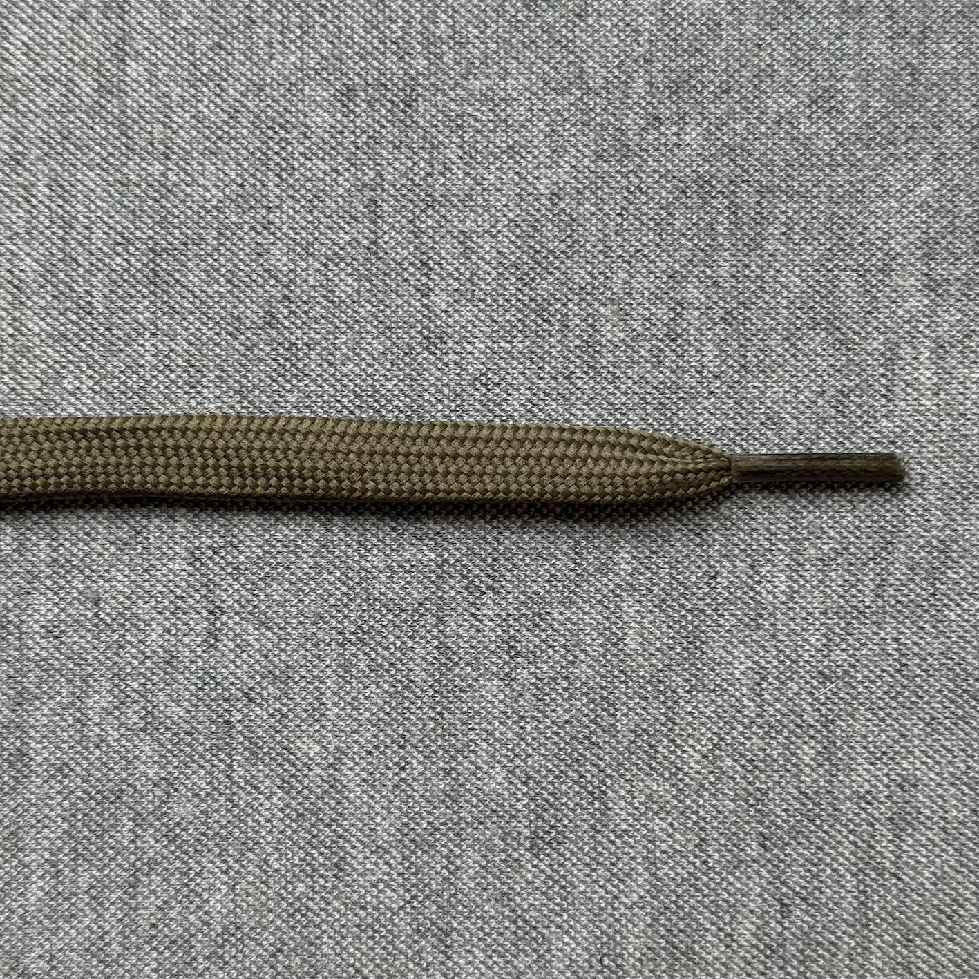 Platte Veters 8mm Dubbel Gelaagd 'Olijf Groen'