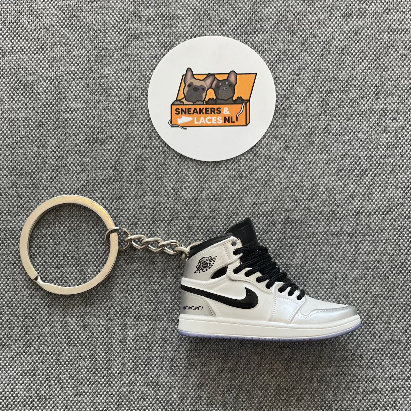 Air Jordan 1 Retro High 'Silver' - Mini Sneaker Keychain