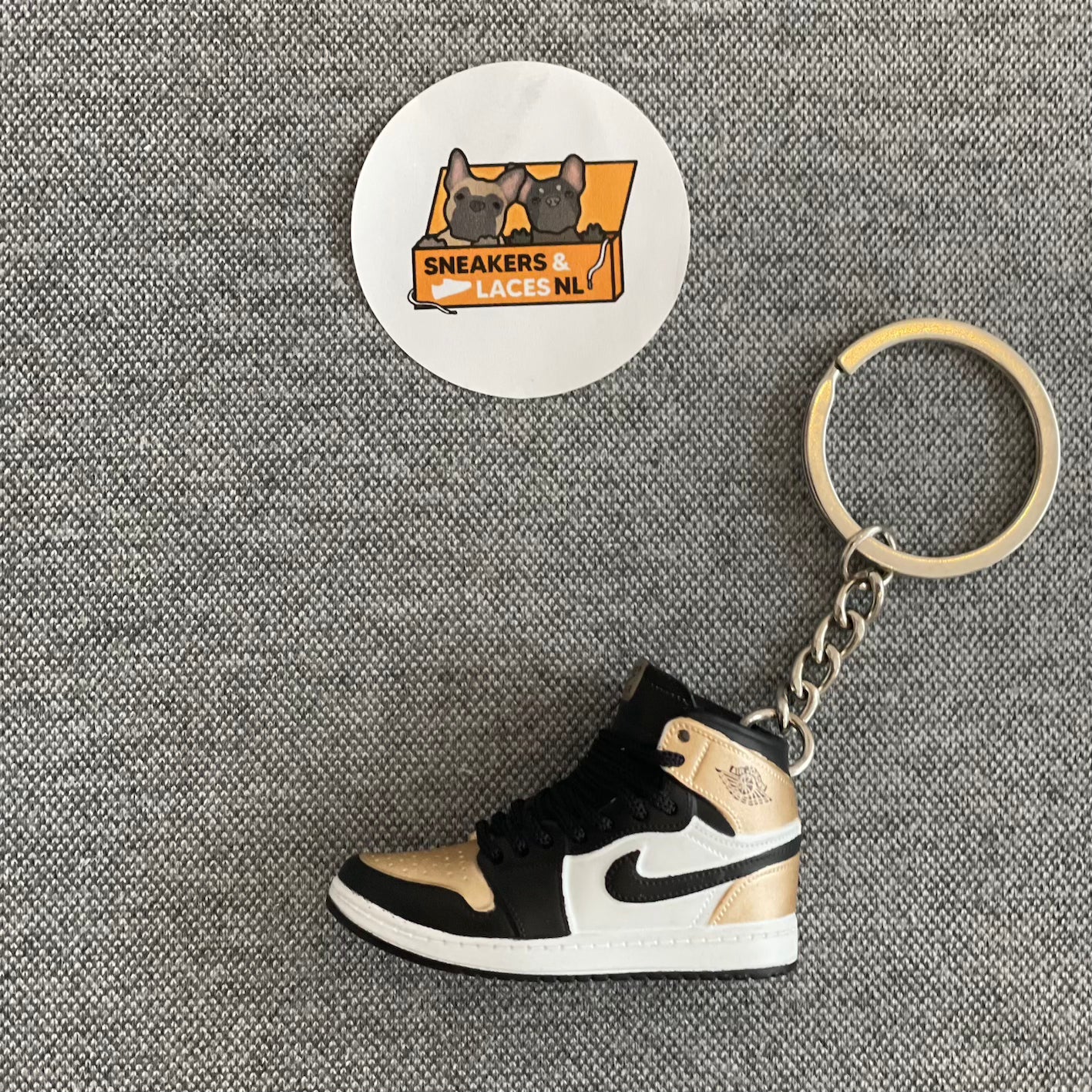 Air Jordan 1 Retro High 'Patent Gold Toe' - Mini Sneaker Keychain
