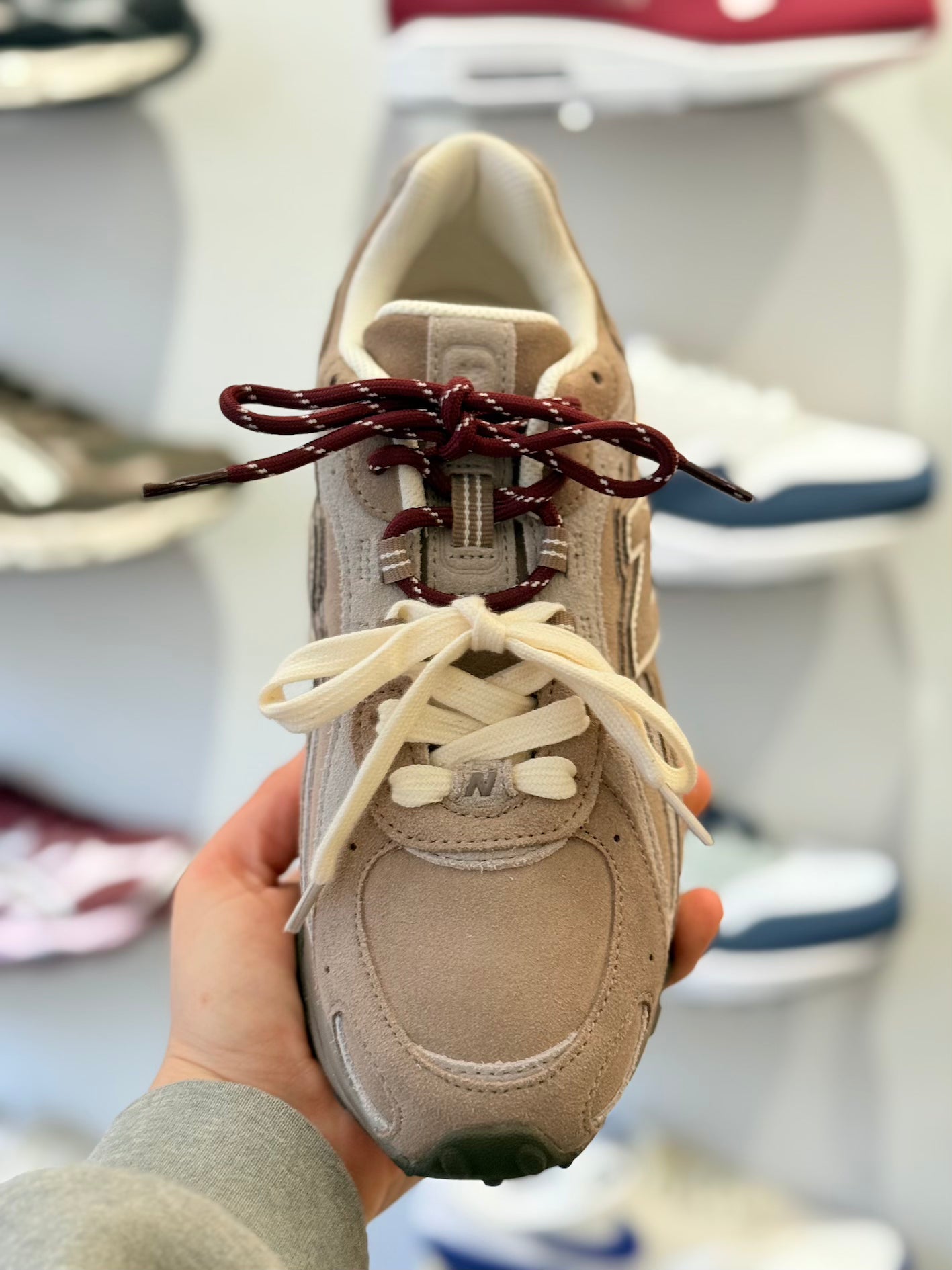 New Balance 240L Veters - Créme / Bordeaux Rood