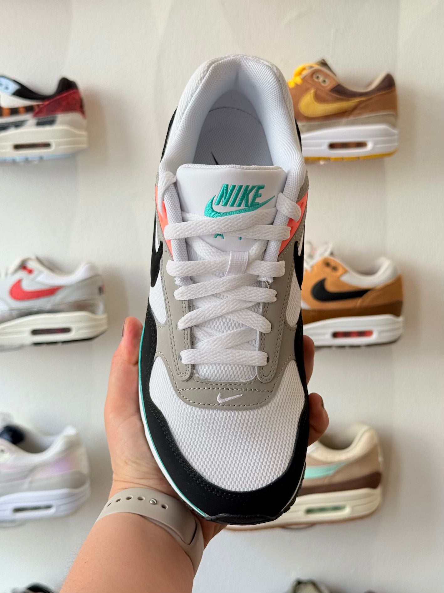 Nike Air Max Correlate 'New Green Bright Mango' (W)