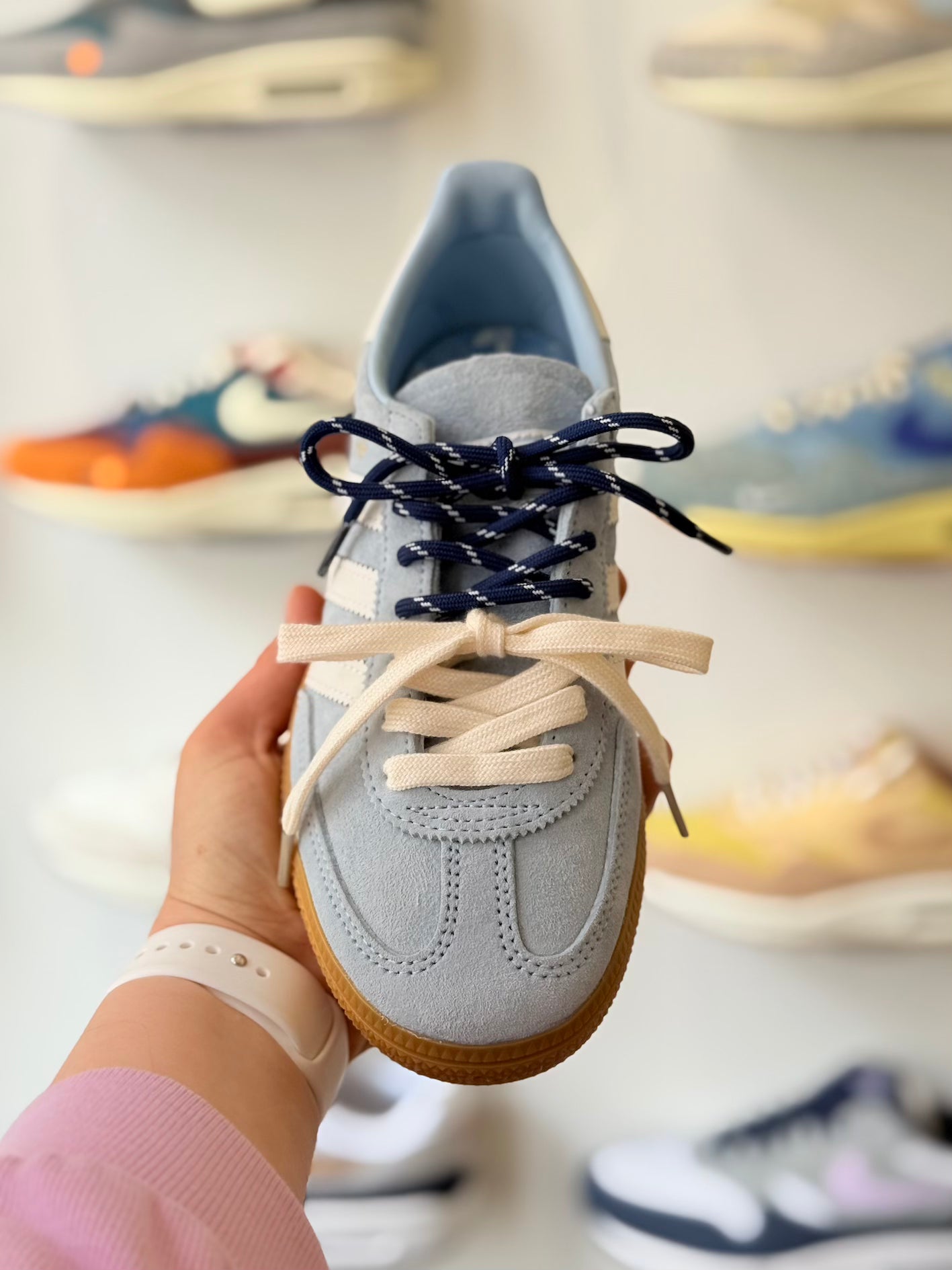 New Balance 204L Veters - Créme / Donker Blauw