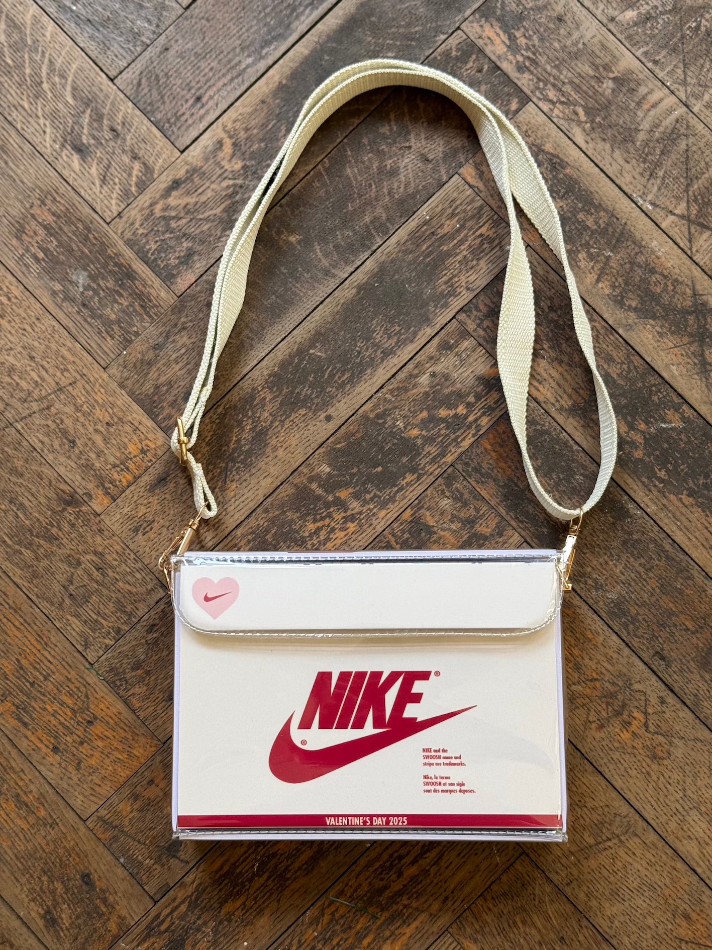 Custom Sneaker Box Bag - Nike (Bordeaux Beige)