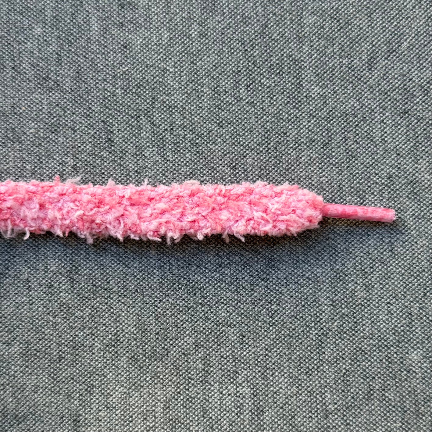 Fluffy Veters 10mm 'Roze/Donker Roze