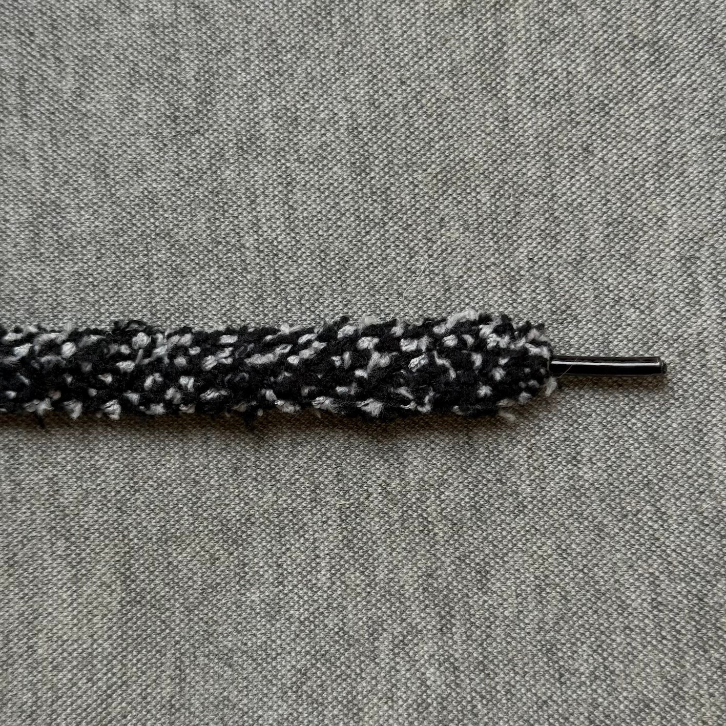 Fluffy Veters 10mm 'Zwart/Wit'