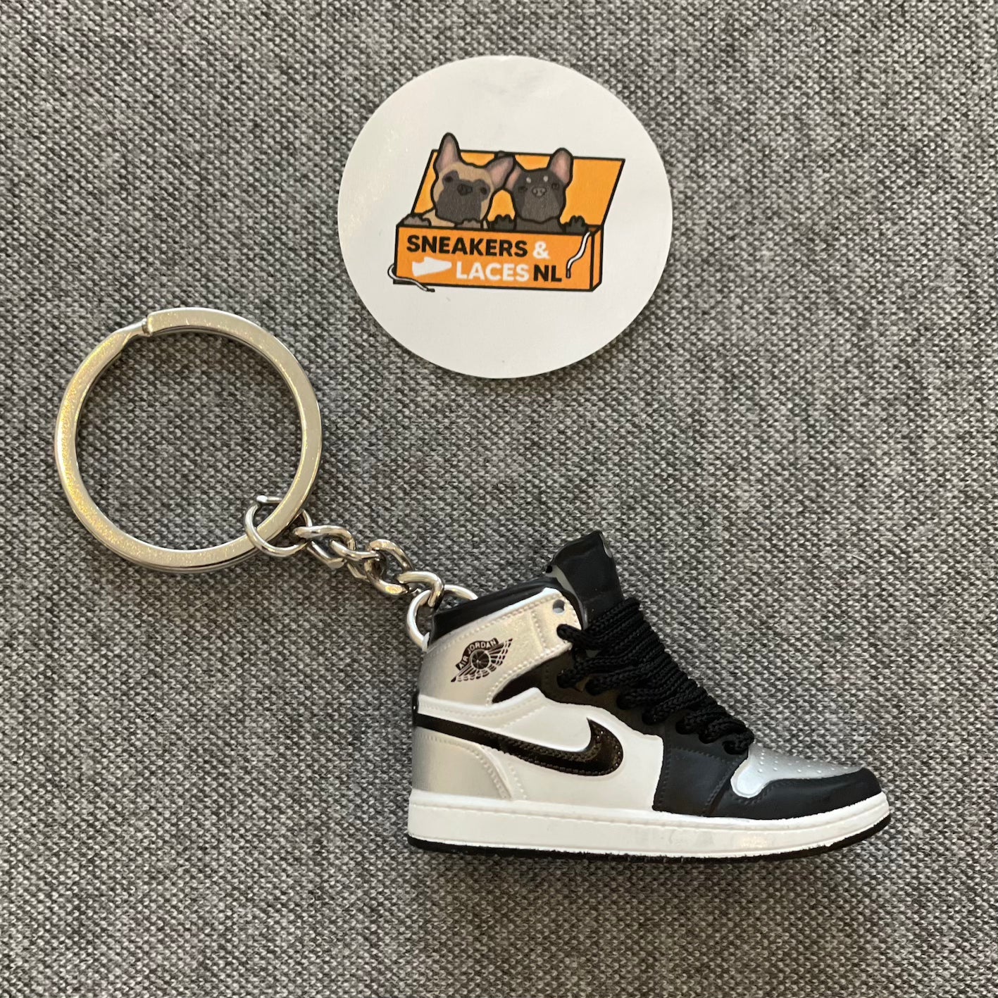 Air Jordan 1 Retro High 'Silver Toe' - Mini Sneaker Keychain