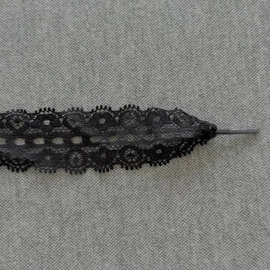 Veters Kant 'Zwart' 120 cm