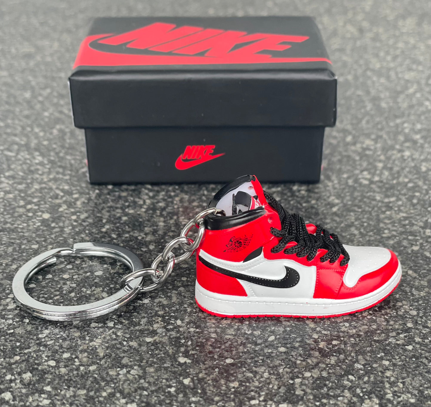 Air Jordan 1 Retro High 'Chicago' - Mini Sneaker Keychain