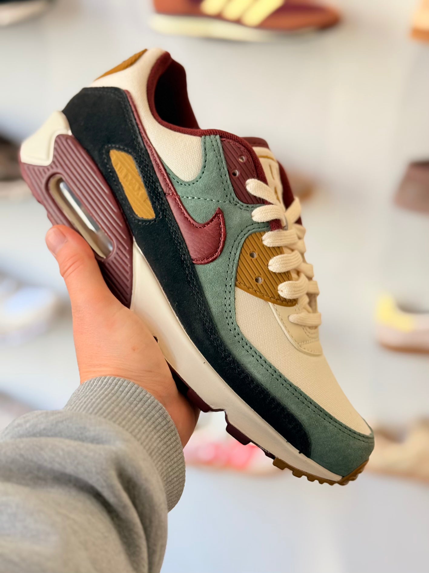 Nike Air Max 90 Coconut Milk Vintage Green