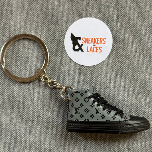 Louis Vuitton Monogram High Top Grey Black - Mini Sneaker Sleutelhanger