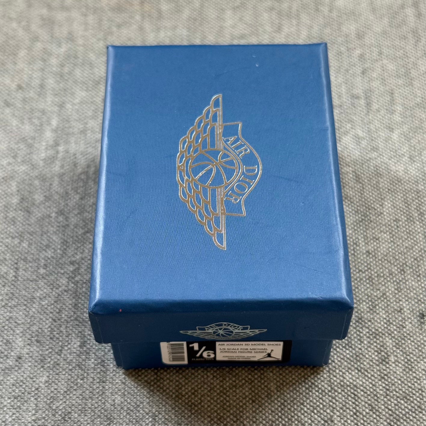 Mini Sneakerbox 'Air Jordan 1 x Dior'