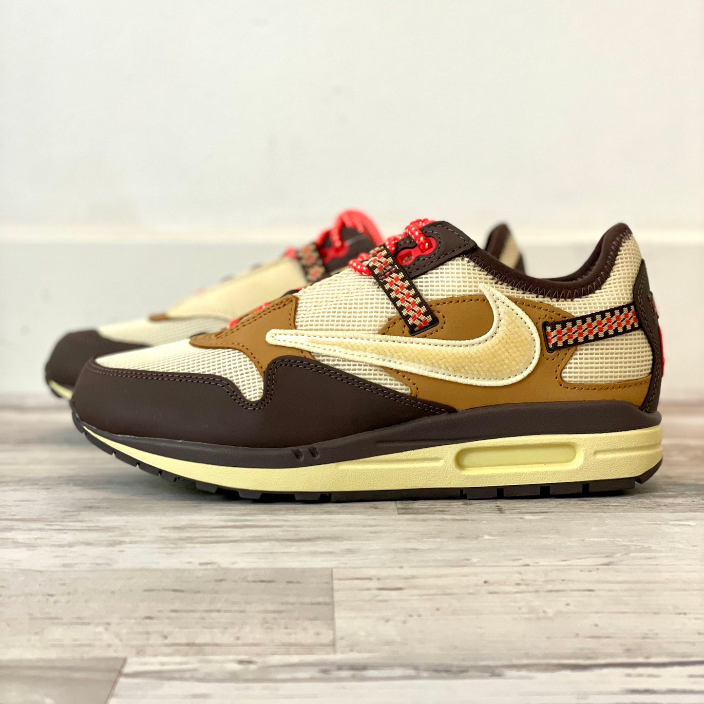 Nike Air Max 1 Travis Scott Cactus Jack 'Baroque Brown'