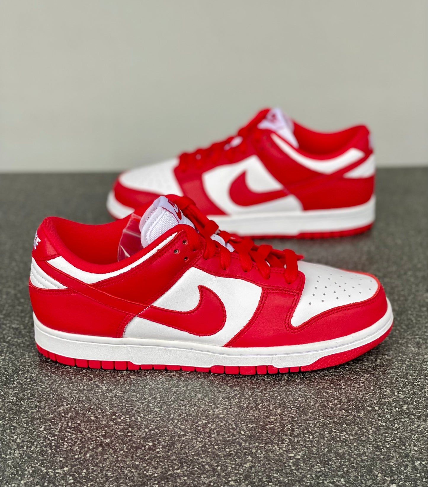 Nike Dunk Low 'University Red'