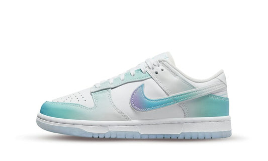 Nike Dunk Low 'Unlock Your Space' (W)