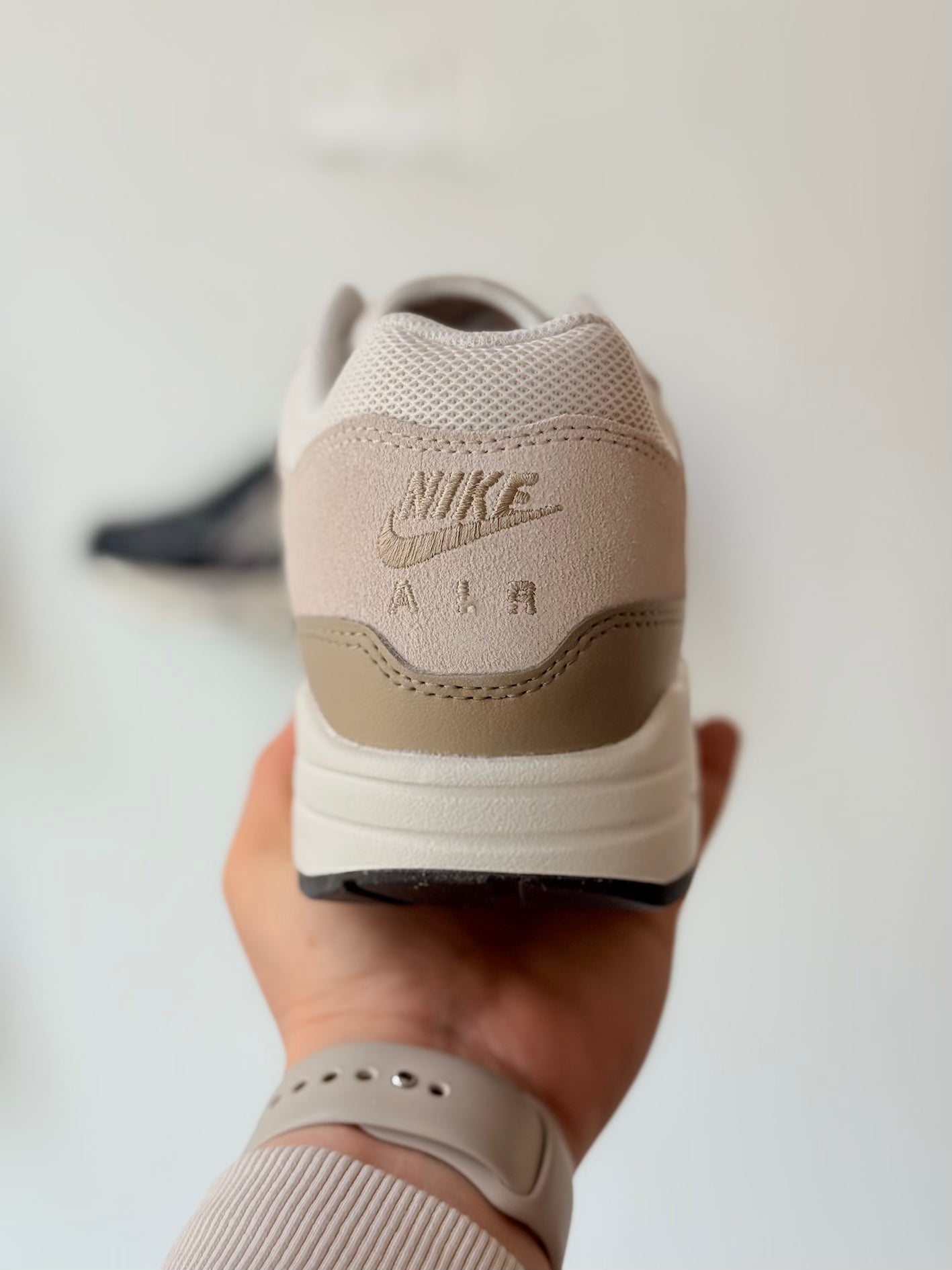 Nike Air Max 1 Essential 'Phantom Khaki'
