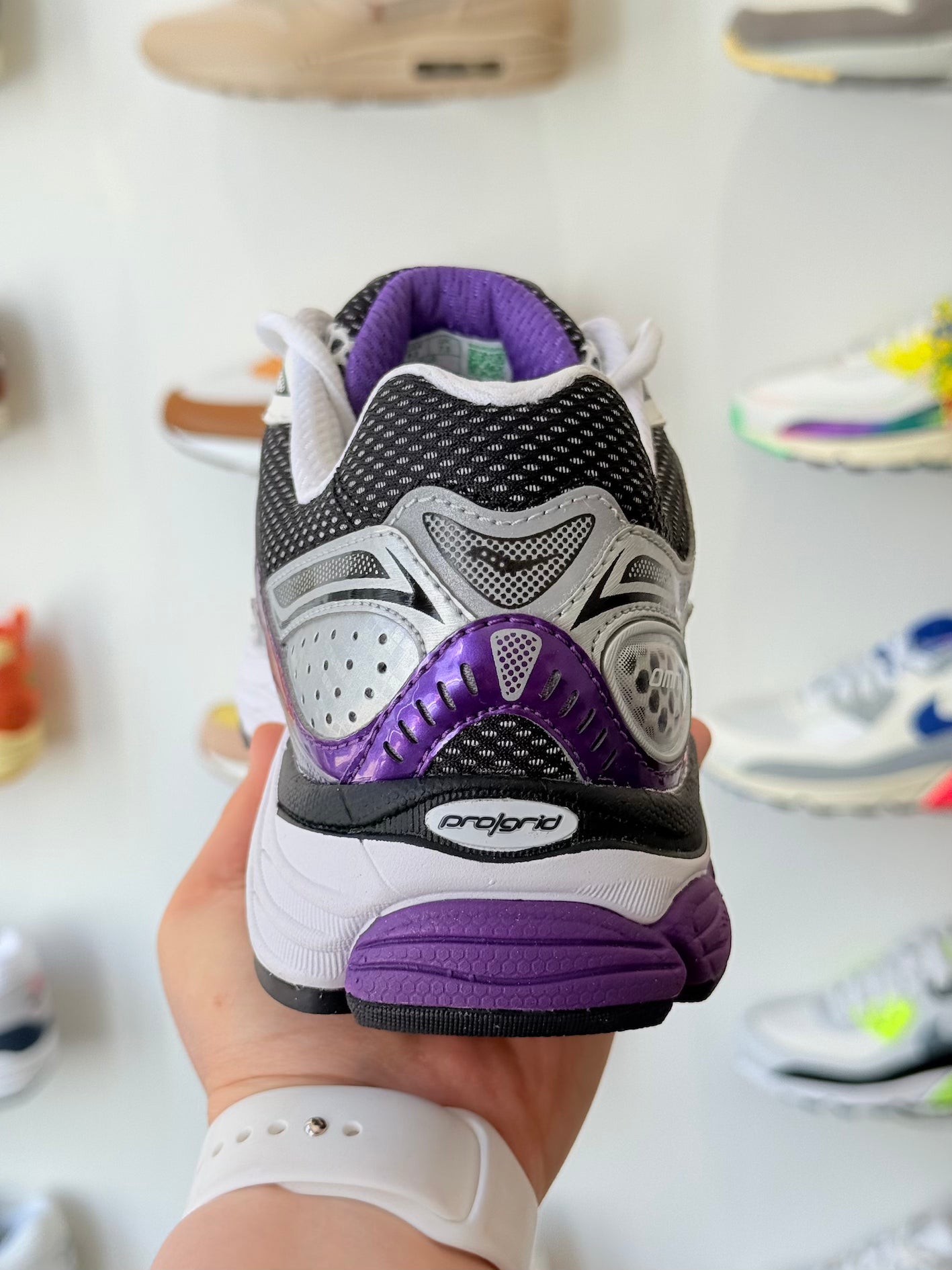 Saucony Progrid Omni 9 Silver/Purple
